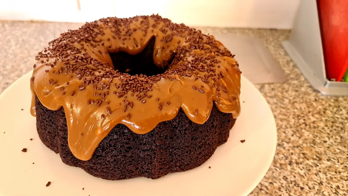 Chocolate caramel cake by Nia Bloom Bakes